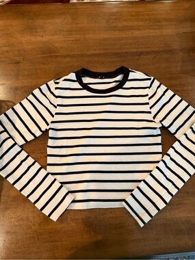 Monrow Black and White Striped Long-Sleeve Tee